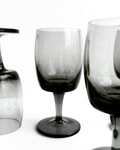 Smokey Black Wine Glass Set